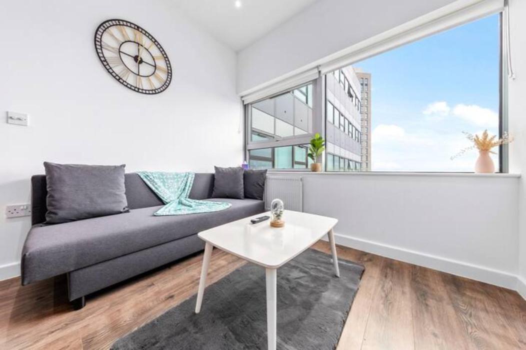 קרוידון Cosy City Oasis 1Br 15 Mins To London Bridge Dp383 מראה חיצוני תמונה